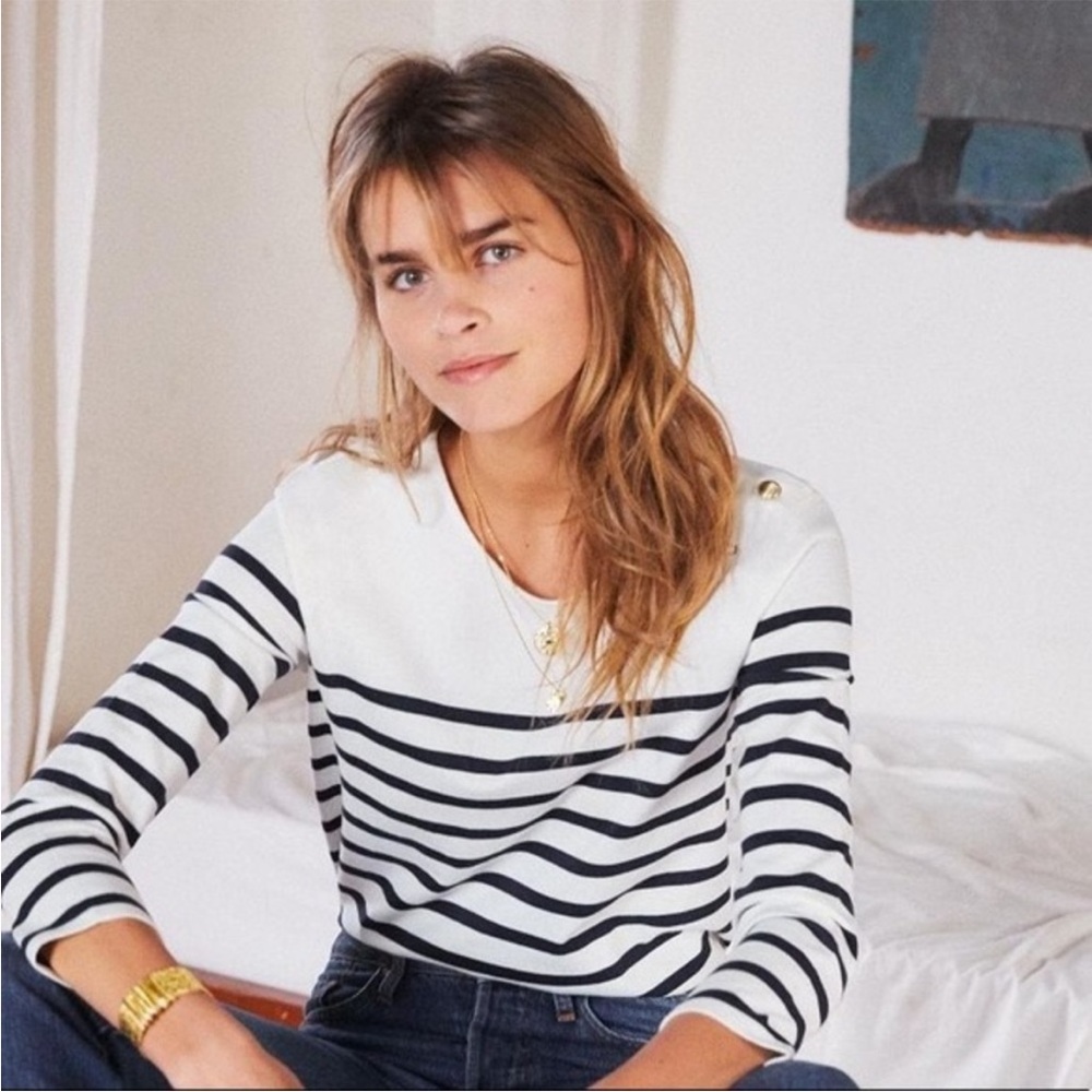 Sezane Loic top navy and ecru
